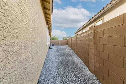 2174 W Burnside Trail, Phoenix, AZ 85085 - Photo 43