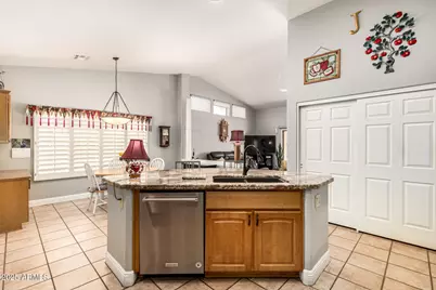 9011 E Nacoma Drive, Sun Lakes, AZ 85248 - Photo 9