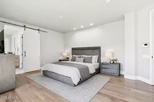 8989 N Gainey Center Dr, Scottsdale, AZ 85258 - Photo 21