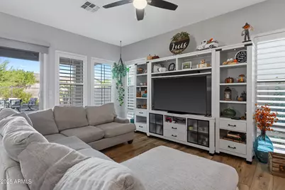 12090 W Peak View Road, Peoria, AZ 85383 - Photo 15