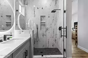 12090 W Peak View Rd, Peoria, AZ 85383 - Photo 31