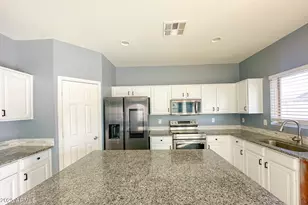 9427 W Elwood St, Tolleson, AZ 85353 - Photo 5