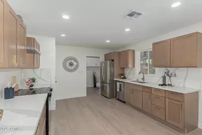 6048 E Hobart Street, Mesa, AZ 85205 - Photo 13