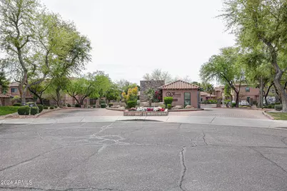 20660 N 40th Street #2184, Phoenix, AZ 85050 - Photo 41