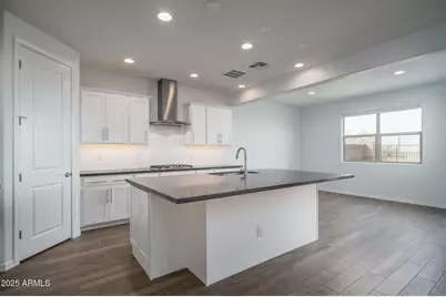 9036 S 169th Drive, Goodyear, AZ 85338 - Photo 5