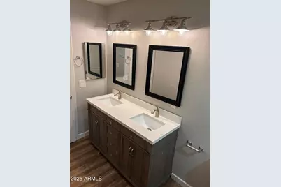 528 E Navajo Avenue #Apt 3, Apache Junction, AZ 85119 - Photo 9