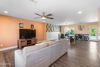 4014 N 81st Street, Scottsdale, AZ 85251 - Photo 3