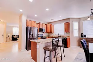 12122 W Jessie Ln, Sun City, AZ 85373 - Photo 5