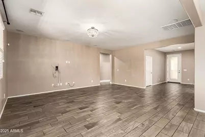 9008 S 55th Drive, Laveen, AZ 85339 - Photo 7