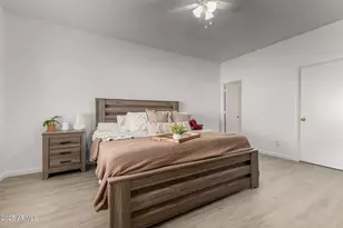 864 E Silversmith Trail, San Tan Valley, AZ 85143 - Photo 17