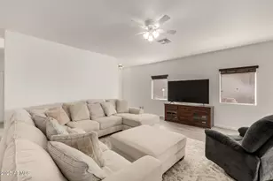 864 E Silversmith Trail, San Tan Valley, AZ 85143 - Photo 7