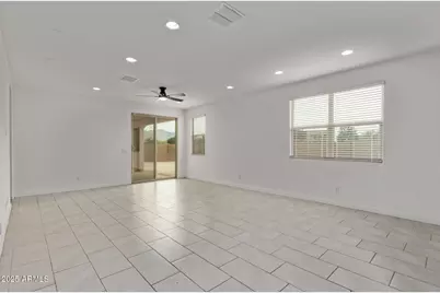 4942 N 194th Drive, Litchfield Park, AZ 85340 - Photo 7