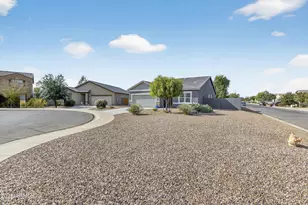 30388 N Opal Dr, San Tan Valley, AZ 85143 - Photo 3