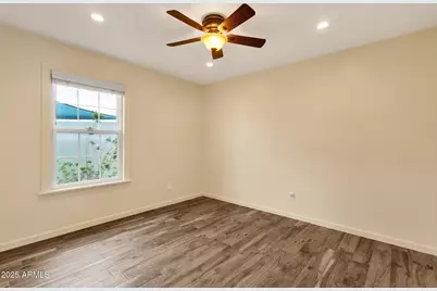 4560 E Sunrise Drive, Phoenix, AZ 85044 - Photo 33