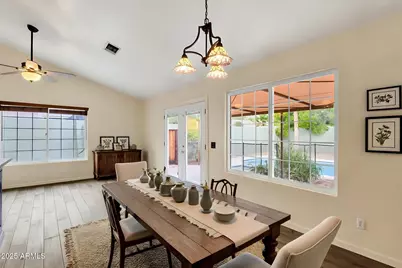 4560 E Sunrise Drive, Phoenix, AZ 85044 - Photo 19