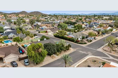 4560 E Sunrise Drive, Phoenix, AZ 85044 - Photo 45