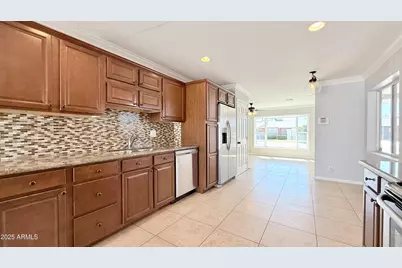 8608 E Vernon Avenue, Scottsdale, AZ 85257 - Photo 3