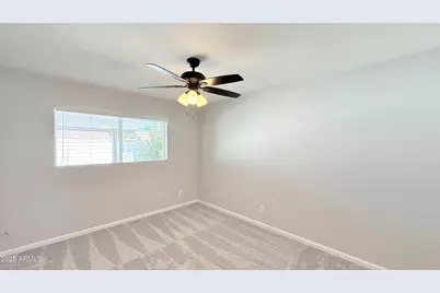 8608 E Vernon Avenue, Scottsdale, AZ 85257 - Photo 9