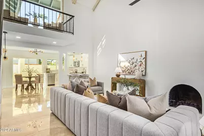 5712 N Scottsdale Road, Paradise Valley, AZ 85253 - Photo 3