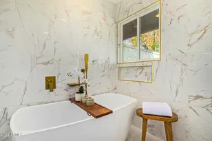 5712 N Scottsdale Rd, Paradise Valley, AZ 85253 - Photo 21