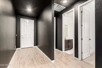 4301 E Bradford Avenue, San Tan Valley, AZ 85143 - Photo 7