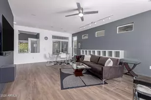 13648 W Utica Dr, Sun City West, AZ 85375 - Photo 9