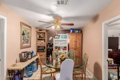 1812 S 28th Drive, Phoenix, AZ 85009 - Photo 7
