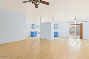 9561 W Hartigan Ln, Arizona City, AZ 85123 - Photo 5