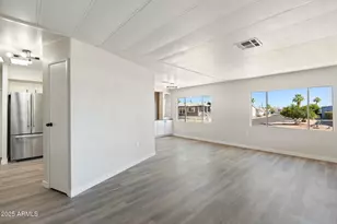 11411 N 91st Ave, Peoria, AZ 85345 - Photo 9