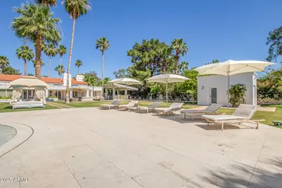 9128 N 55th Street, Paradise Valley, AZ 85253 - Photo 5