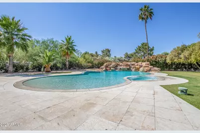 9128 N 55th Street, Paradise Valley, AZ 85253 - Photo 7