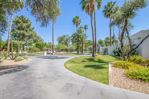 9128 N 55th St, Paradise Valley, AZ 85253 - Photo 25