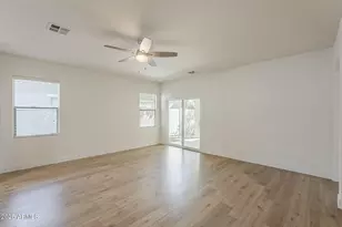 3877 S Coach House Dr, Gilbert, AZ 85297 - Photo 9