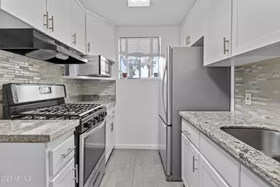 6125 E Indian School Road #247, Scottsdale, AZ 85251 - Photo 9