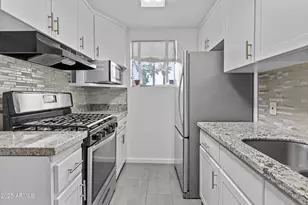 6125 E Indian School Rd, Scottsdale, AZ 85251 - Photo 9