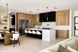 3721 E Piccadilly Rd, Phoenix, AZ 85018 - Photo 19