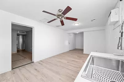 2057 E 10th Street, Tempe, AZ 85281 - Photo 17
