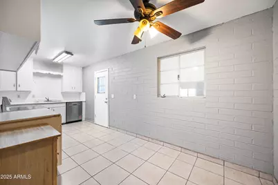 2057 E 10th Street, Tempe, AZ 85281 - Photo 5