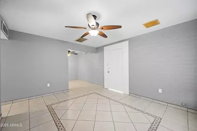 2057 E 10th Street, Tempe, AZ 85281 - Photo 3
