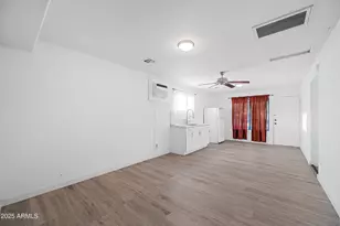 2057 E 10th St, Tempe, AZ 85281 - Photo 21