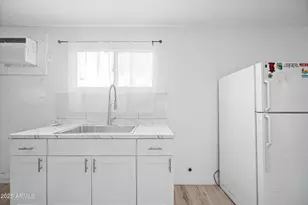 2057 E 10th St, Tempe, AZ 85281 - Photo 19