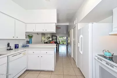 3505 E Campbell Avenue #6, Phoenix, AZ 85018 - Photo 17