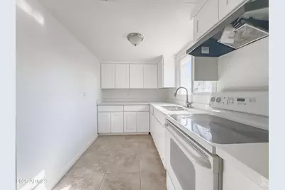1927 E Sheridan Street #B, Phoenix, AZ 85006 - Photo 9