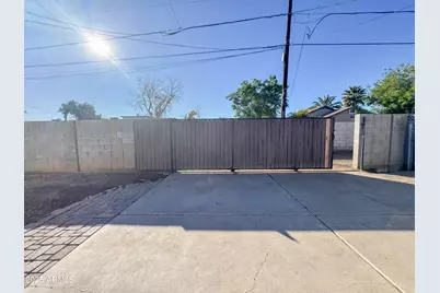 1927 E Sheridan Street #B, Phoenix, AZ 85006 - Photo 15