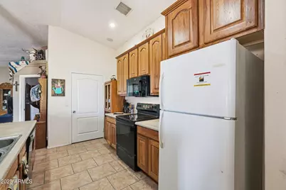 53607 W Moondust Road, Maricopa, AZ 85139 - Photo 9