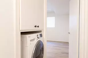 337 W Pasadena Ave, Phoenix, AZ 85013 - Photo 19