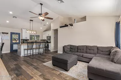 668 E Estrella Drive, Chandler, AZ 85225 - Photo 5