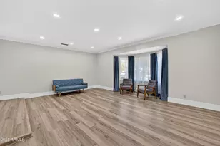 2306 N Hall Cir, Mesa, AZ 85203 - Photo 17