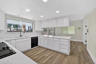 2306 N Hall Cir, Mesa, AZ 85203 - Photo 25