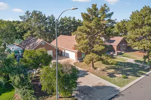 2306 N Hall Cir, Mesa, AZ 85203 - Photo 3